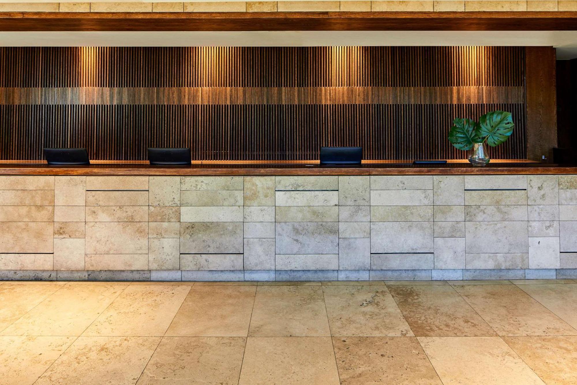 Radisson Blu Plaza El Bosque Santiago Hotel Exterior photo